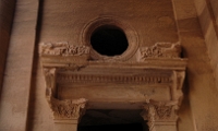 petra037